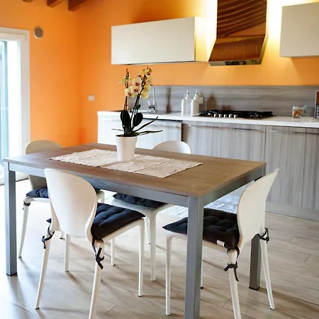 - La Dolce Vita's Apartmán *